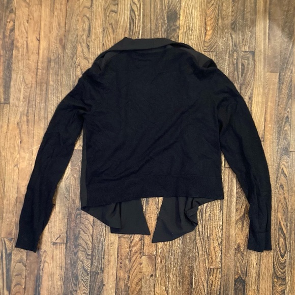 Materity Blazer/Cadigan Size Medium - Picture 4 of 5